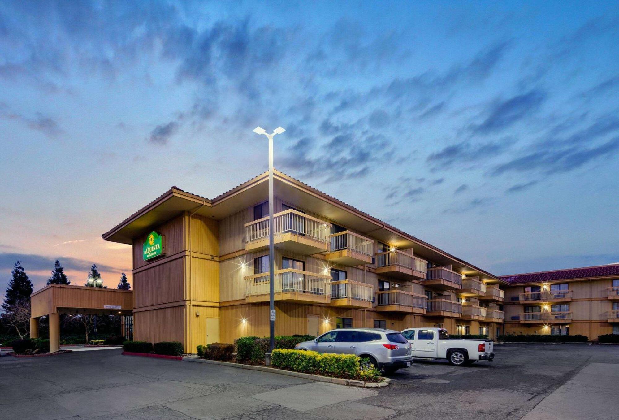 Hotel La Quinta By Wyndham Oakland - Hayward