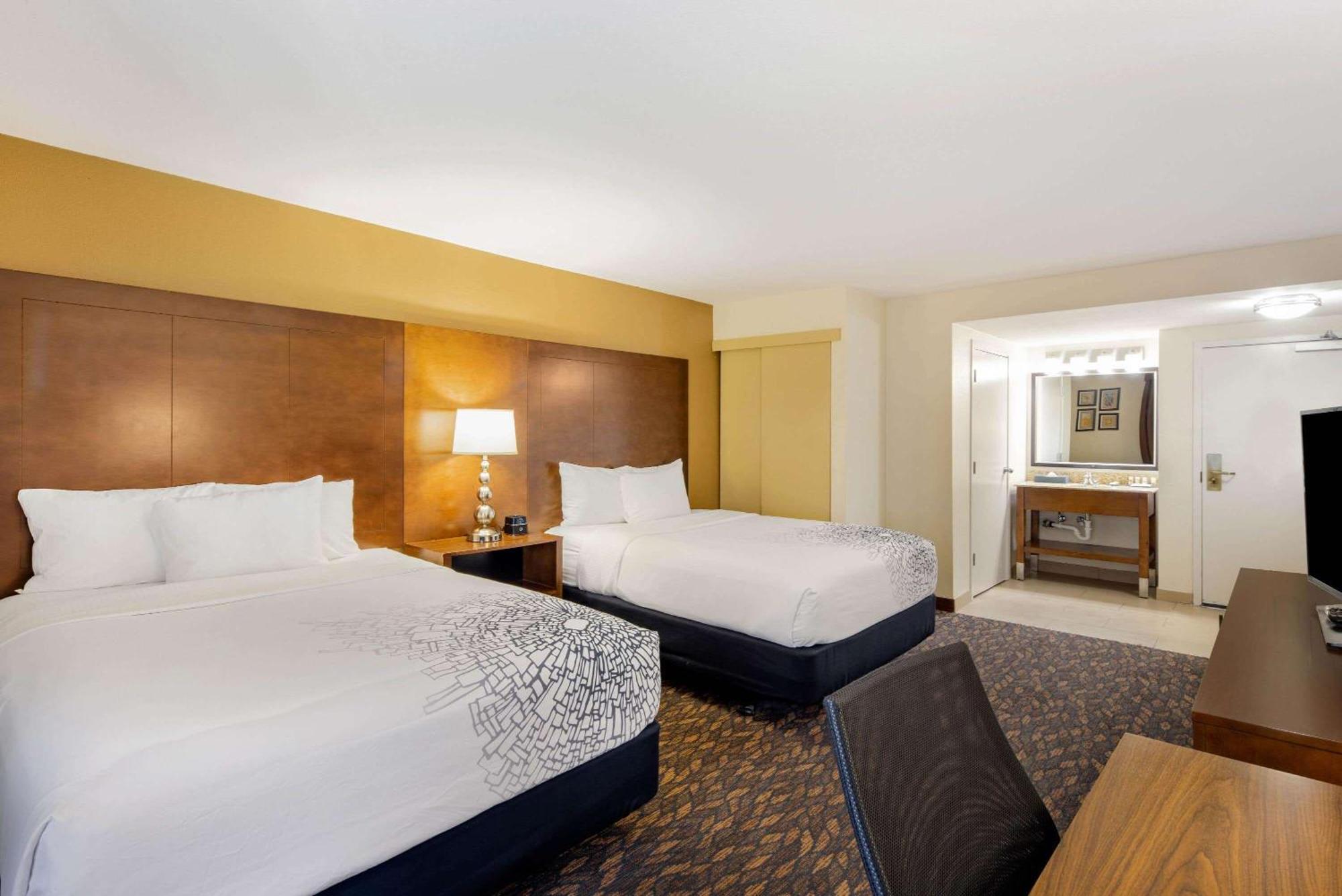 Hotel La Quinta By Wyndham Oakland - Hayward